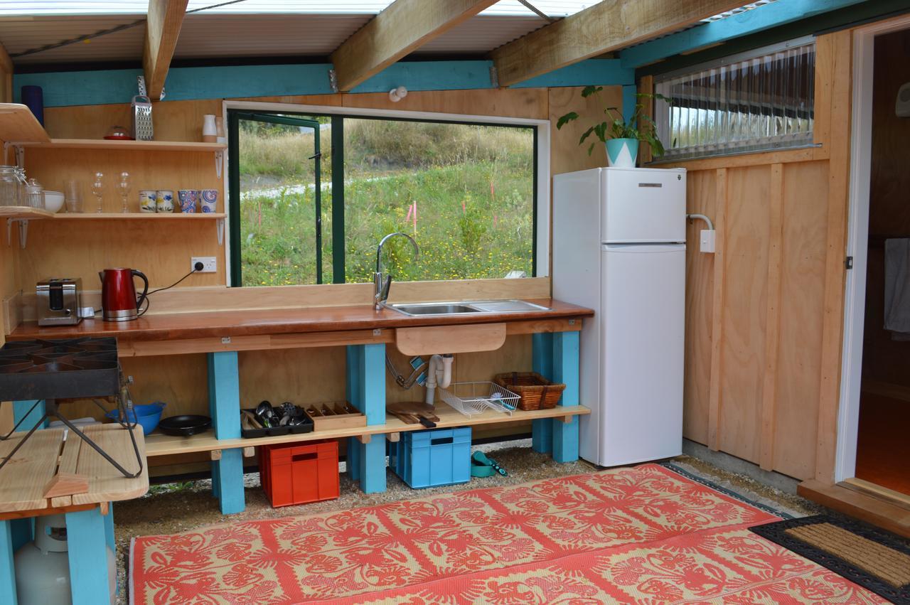 Sunrise Cabin At First Light Rangihaeata Retreat Takaka Eksteriør billede